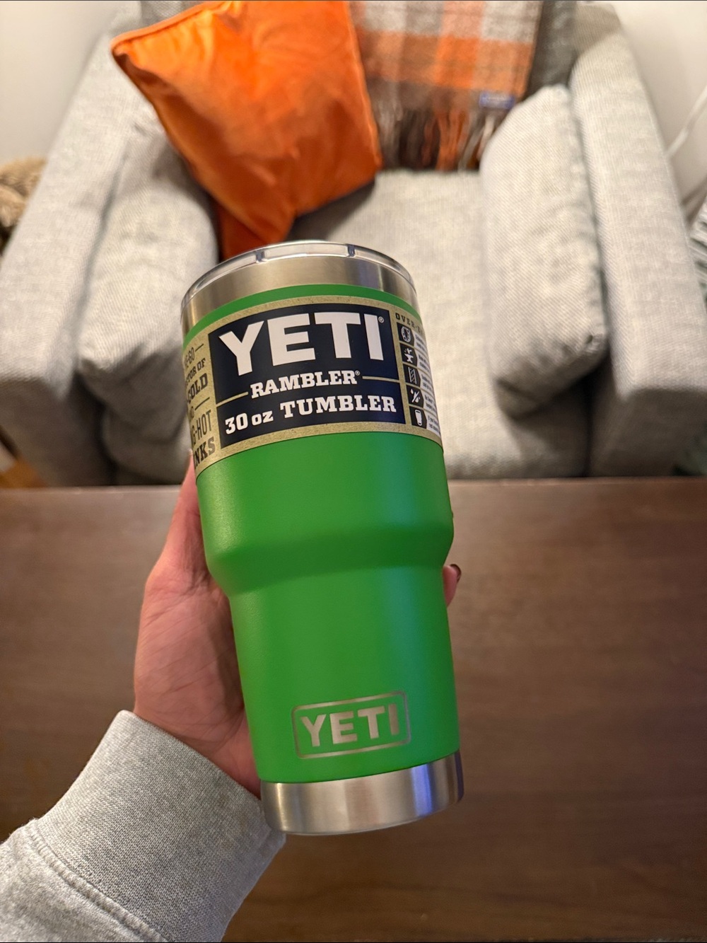 Yeti 30 oz rambler tumbler green NWT ☘️